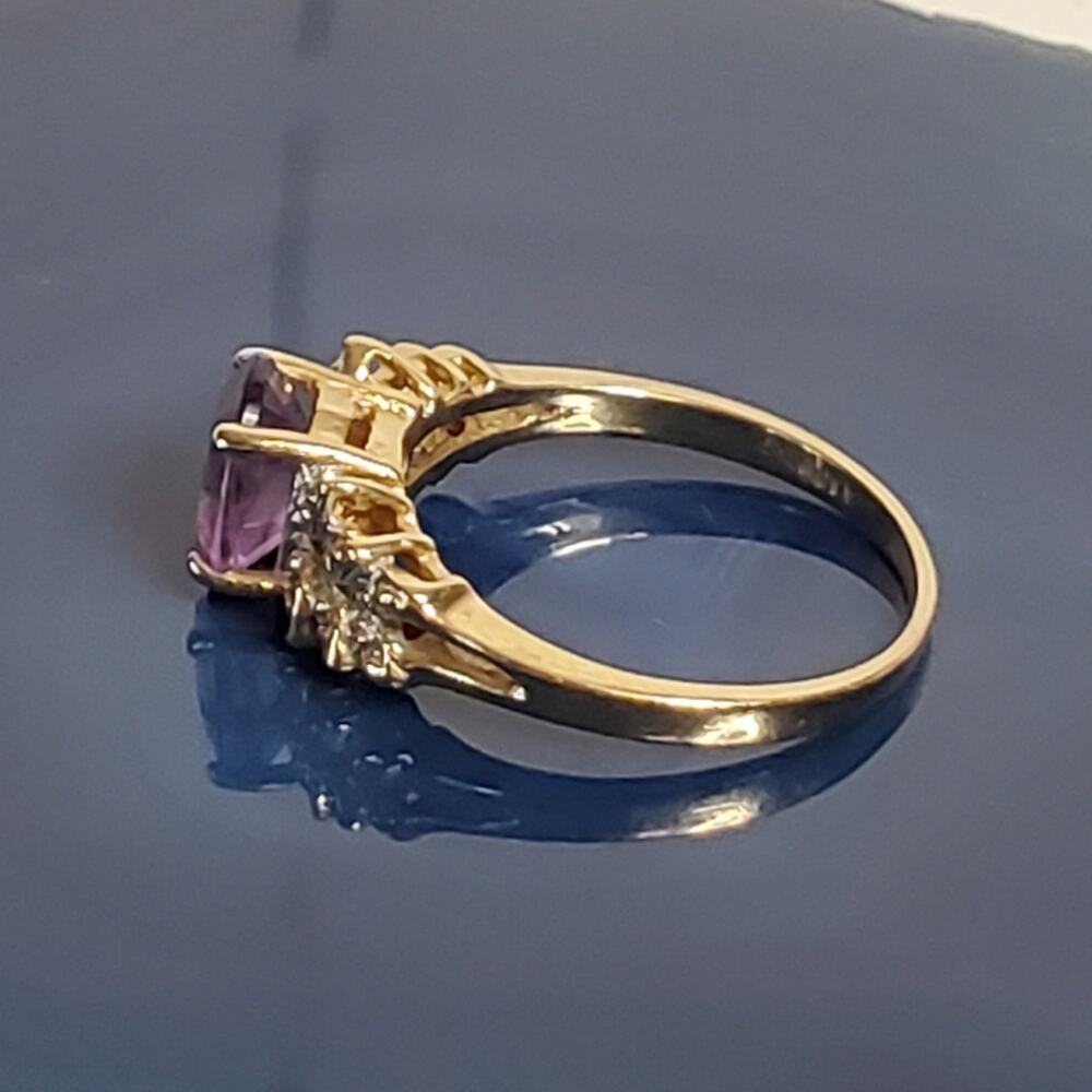 Vintage 14K Fine Yellow Gold Oval Amethyst Diamond Cocktail Ring - Picture 10 of 12